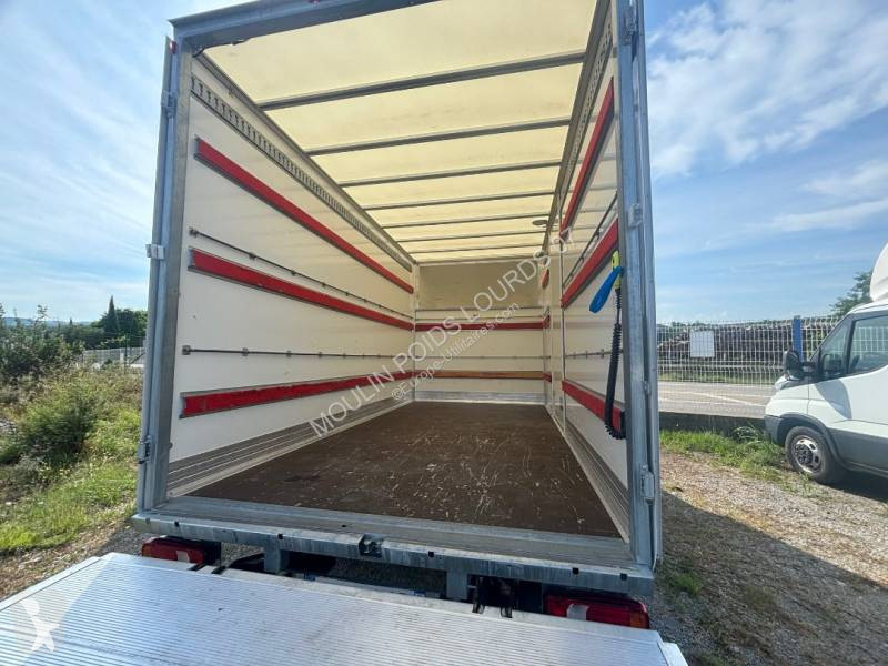 Furgoneta Iveco