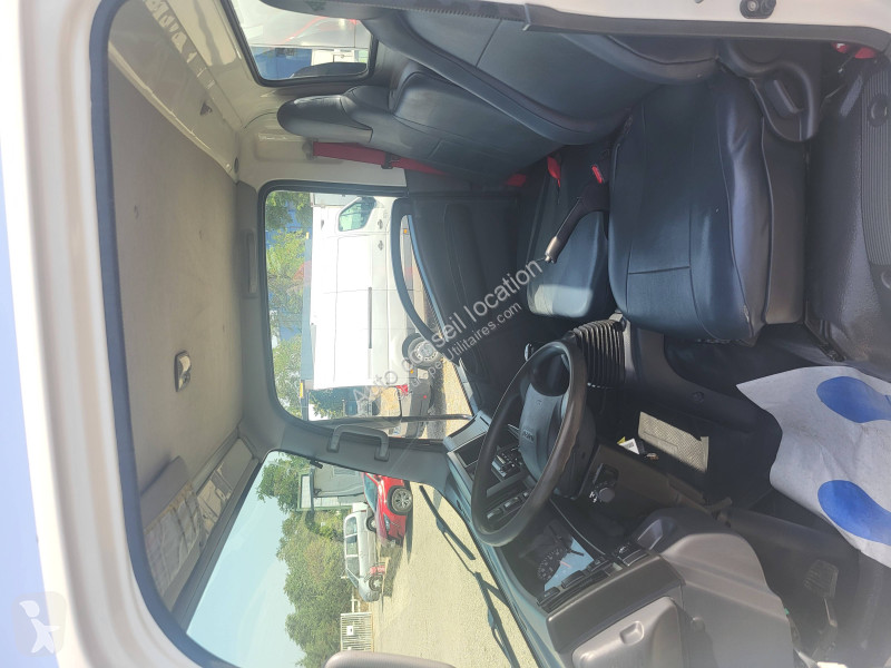 Furgoneta Isuzu BENNE + COFFRE M21 120 R.J