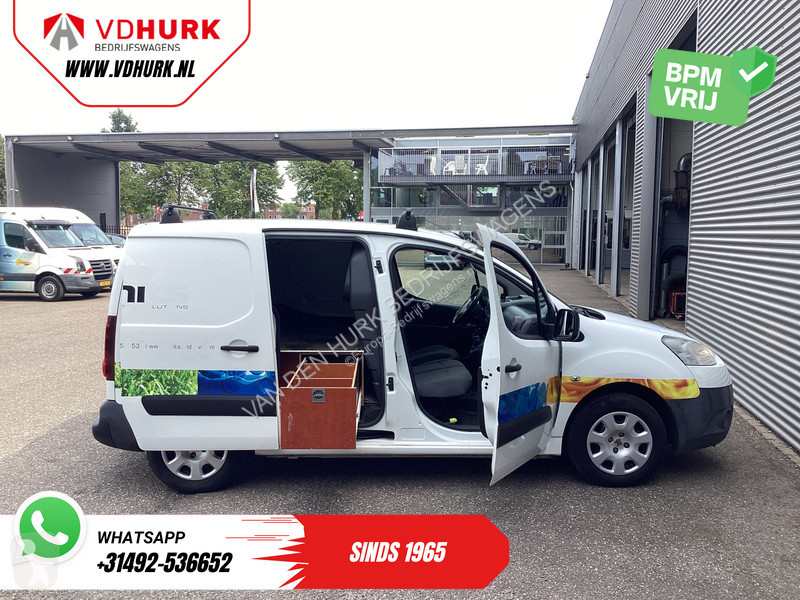 Véhicule utilitaire Peugeot 1.6 HDI 90 pk...