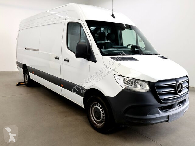 Veicolo commerciale Mercedes 317...