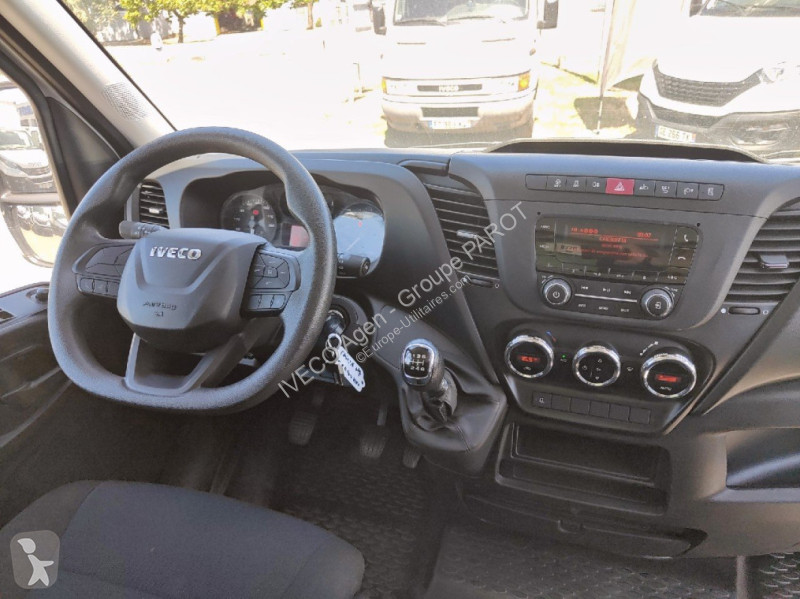Užitkové vozidlo Iveco 35C16H3.0 Empattement 4100