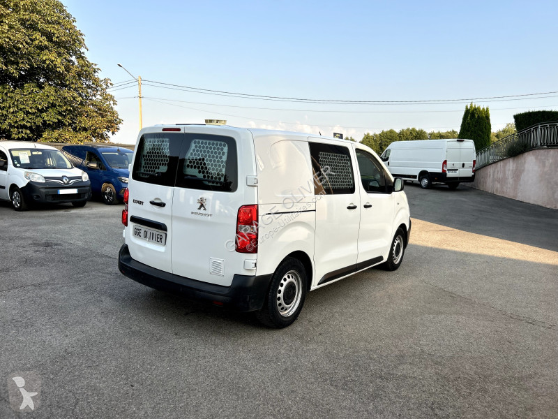 Užitkové vozidlo Peugeot 1.5 Bluehdi 100 Premium