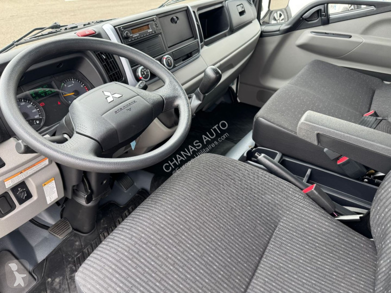 Véhicule utilitaire Mitsubishi 3C15 150CV 3L...