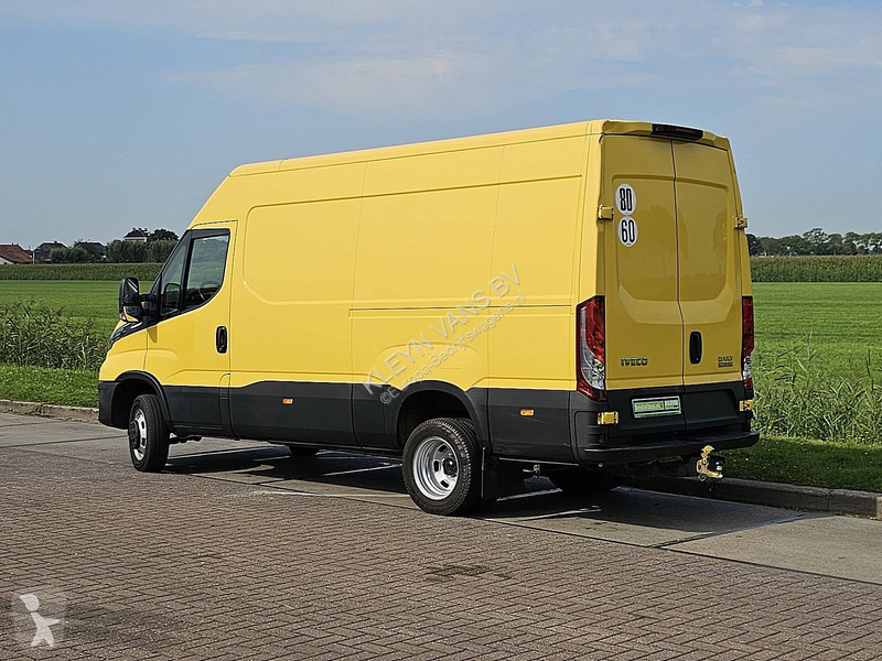 Veicolo commerciale Iveco 50C18 3.0L AUT. L2H2