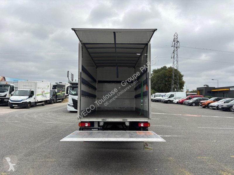 Užitkové vozidlo Iveco 35C16H3.0 empattement 4100