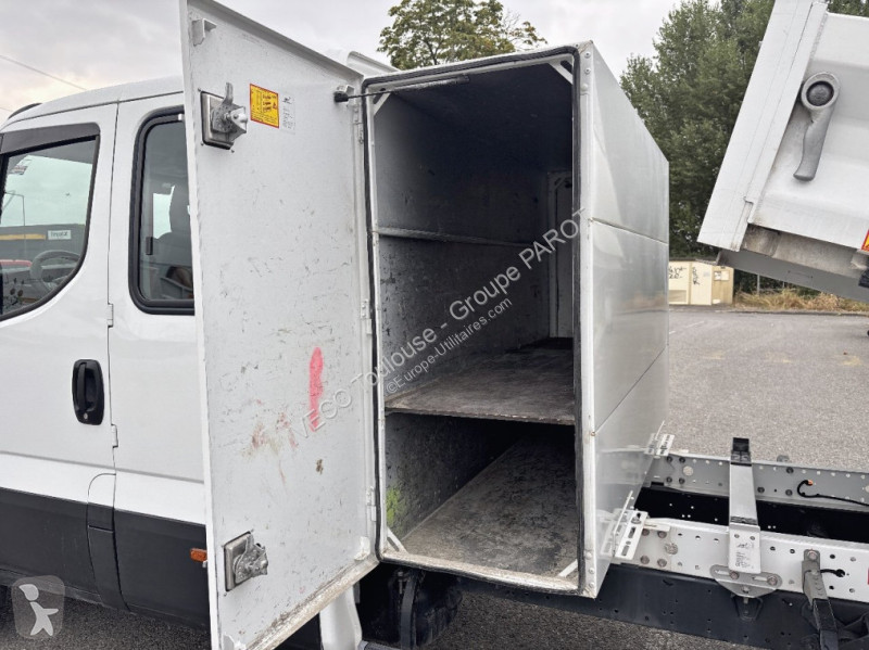 Veicolo commerciale Iveco 35C16H3.0 D...