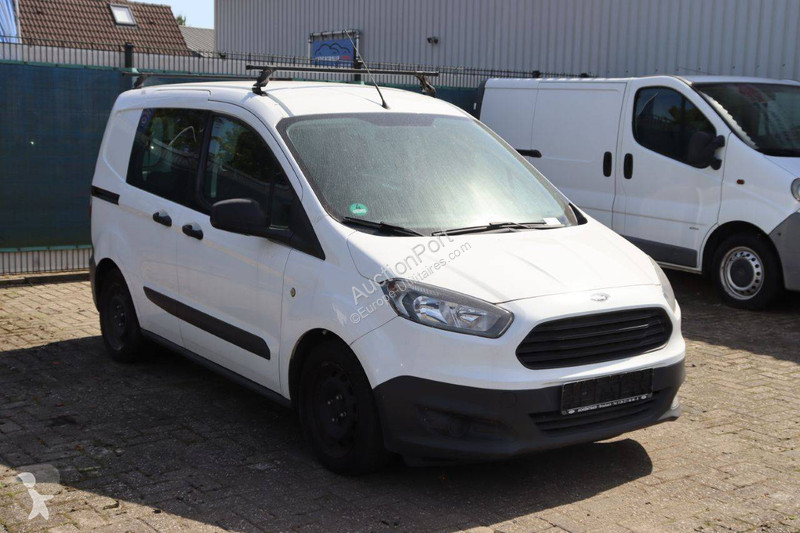 Furgoneta Ford Courier