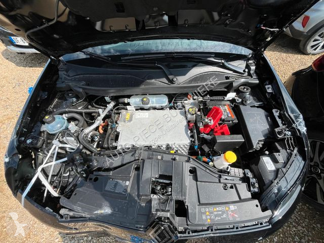 Véhicule utilitaire Renault R5 E-Tech 150...