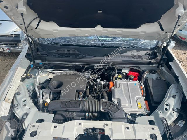 Nyttofordon Dacia III 1.6 Hybride 140 2WD...
