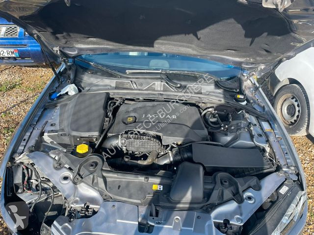 Véhicule utilitaire Jaguar 3.0D 240 V6...