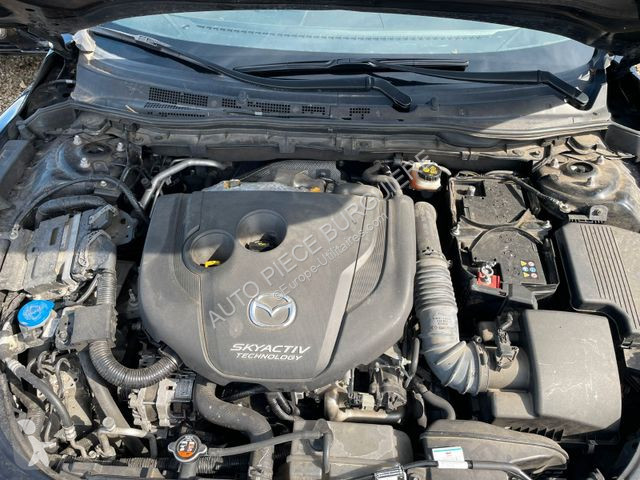 Veículo utilitário Mazda 6 2.2 SkyActiv-D 175...