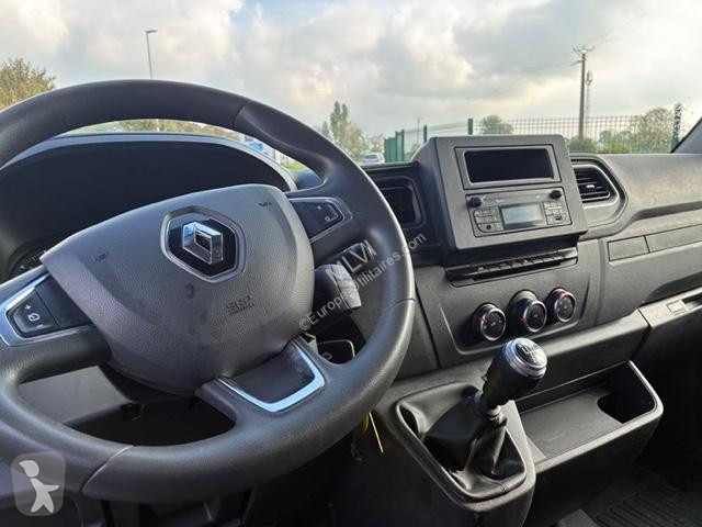 Véhicule utilitaire Renault 2.3 DCI 130 CV