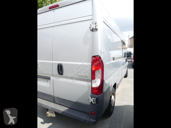 Véhicule utilitaire Peugeot