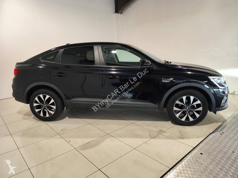 Autoutilitară Renault Arkana mild hybrid 140...