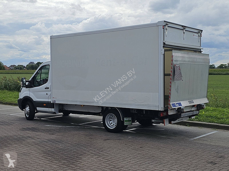 Užitkové vozidlo Ford 350