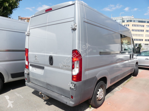 Furgoneta Peugeot