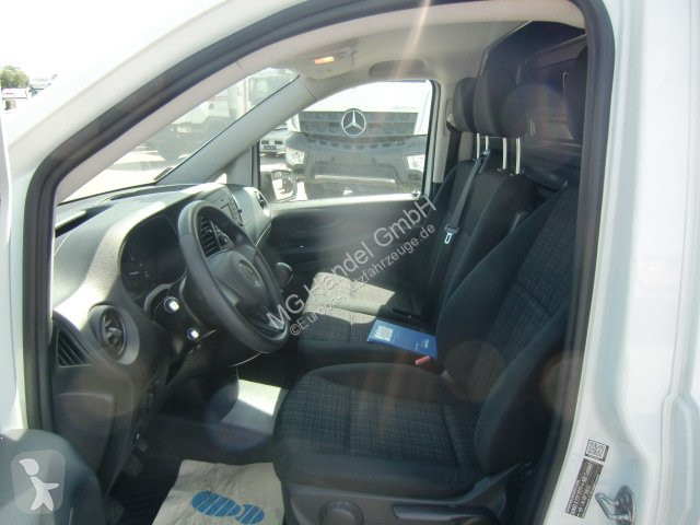 Véhicule utilitaire Mercedes Vito 114 CDi...