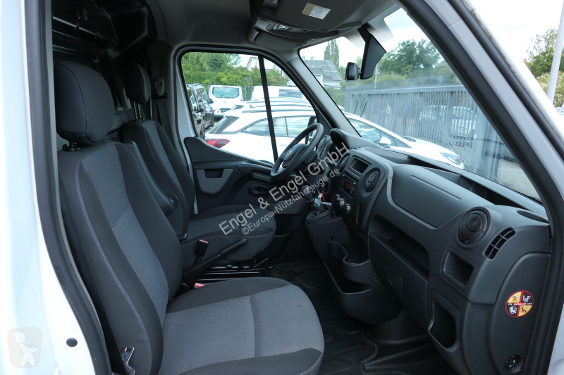 Autoutilitară Renault Master 130 dCi L3H2 Euro6...