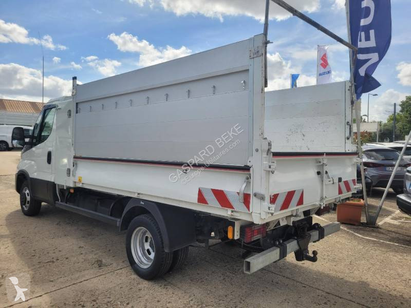 Veículo utilitário Iveco