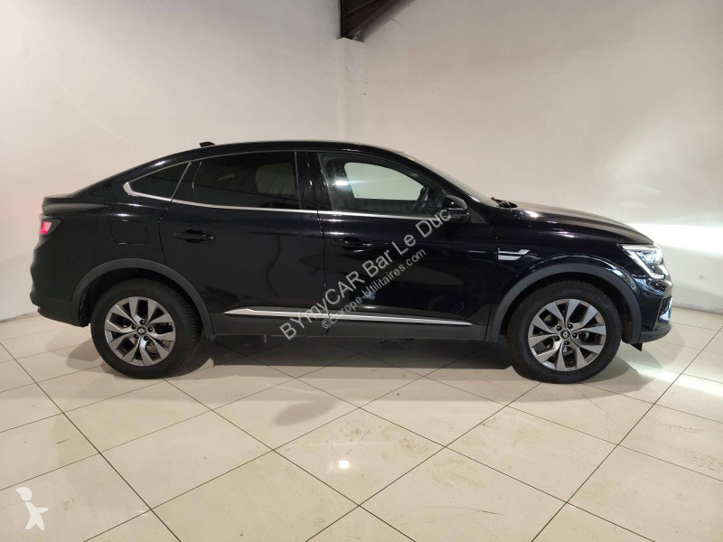 Autoutilitară Renault Arkana mild hybrid 140...
