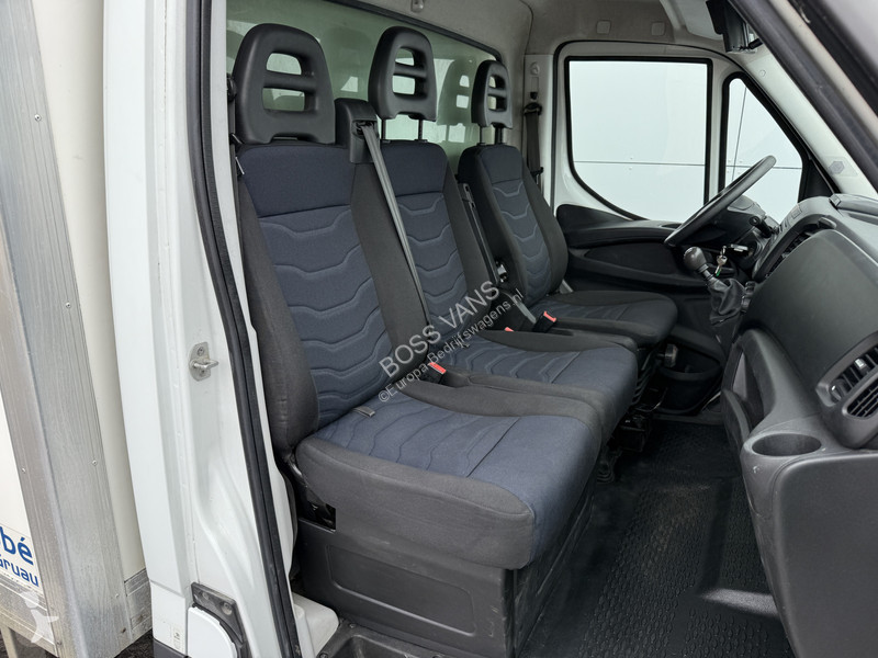 Véhicule utilitaire Iveco 35S16 2.3 Bakwagen...