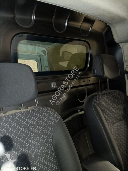 Véhicule utilitaire Renault KANGOO
