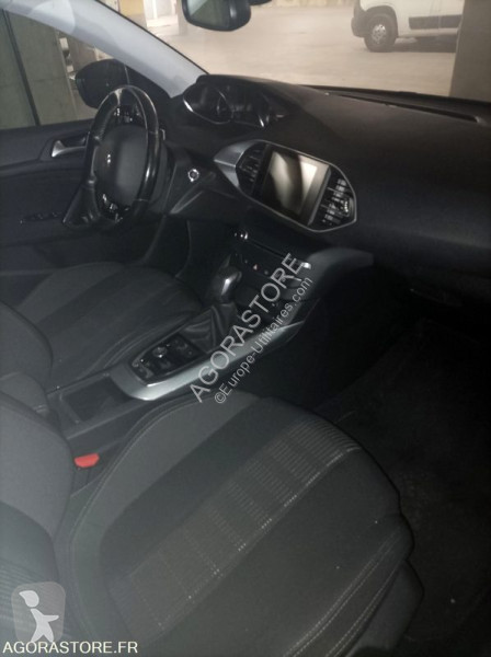 Véhicule utilitaire Peugeot 308