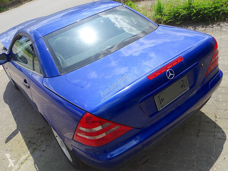 Furgoneta Mercedes 200