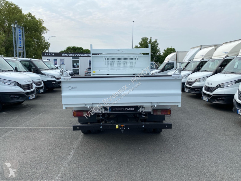 Furgoneta Iveco 35C16H empattement 4100