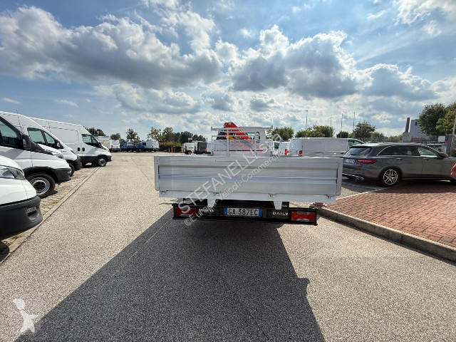 Autoutilitară Iveco DAILY 35C14 CASSONE CON GRU