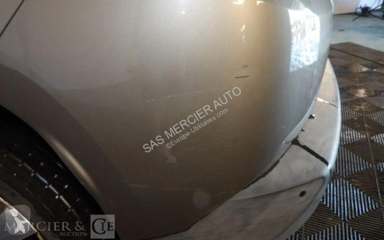 Véhicule utilitaire Peugeot
