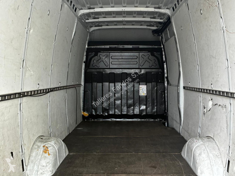 Užitkové vozidlo Iveco  35S14 16m3