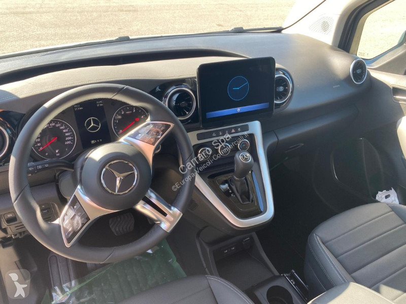 Véhicule utilitaire Mercedes Classe T
