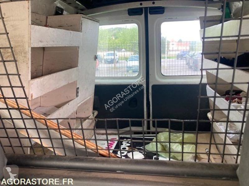 Véhicule utilitaire Peugeot PARTNER
