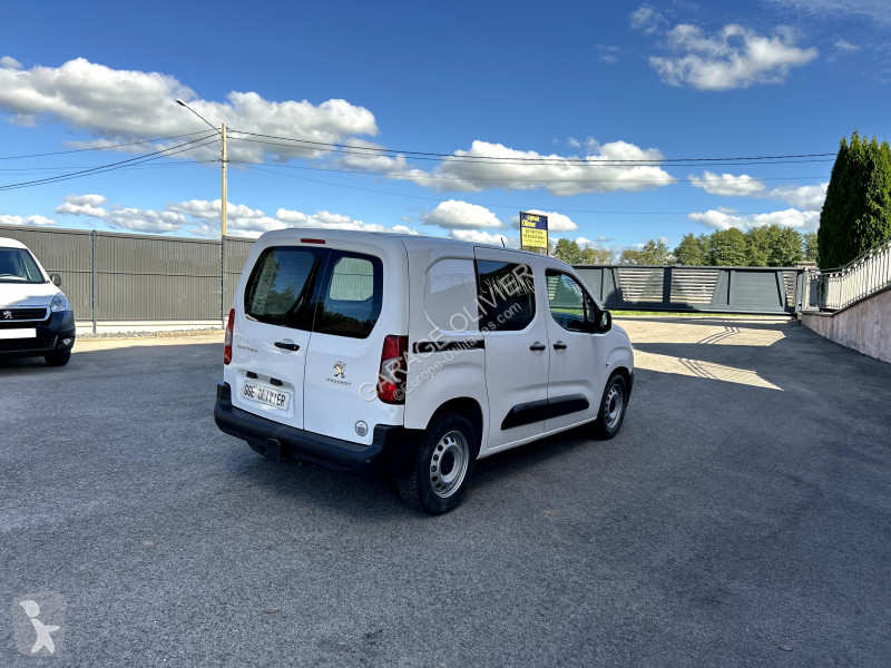 Furgoneta Peugeot 1.6 Bluehdi 100 Premium