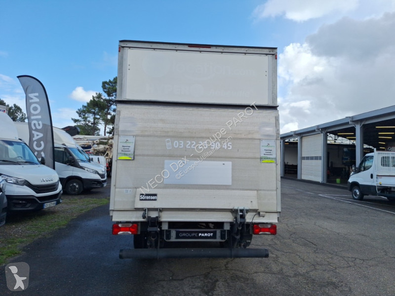 Užitkové vozidlo Iveco 35C16H3.0 empattement 4100