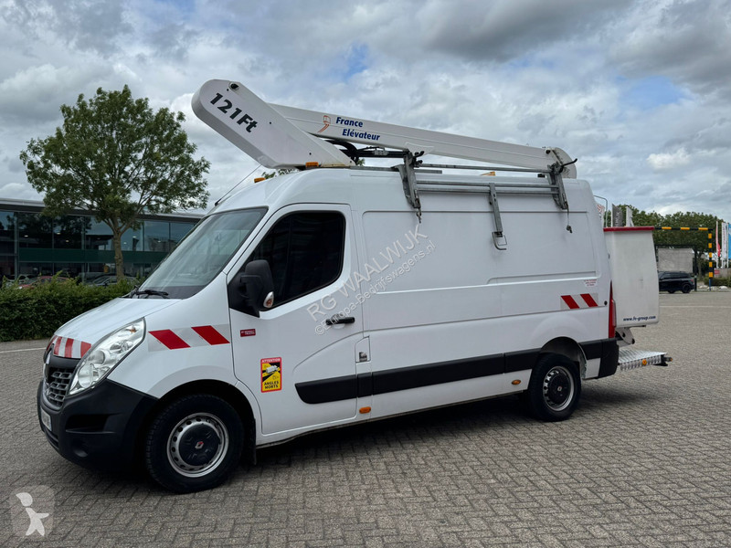 Véhicule utilitaire Renault Hoogwerker 12M