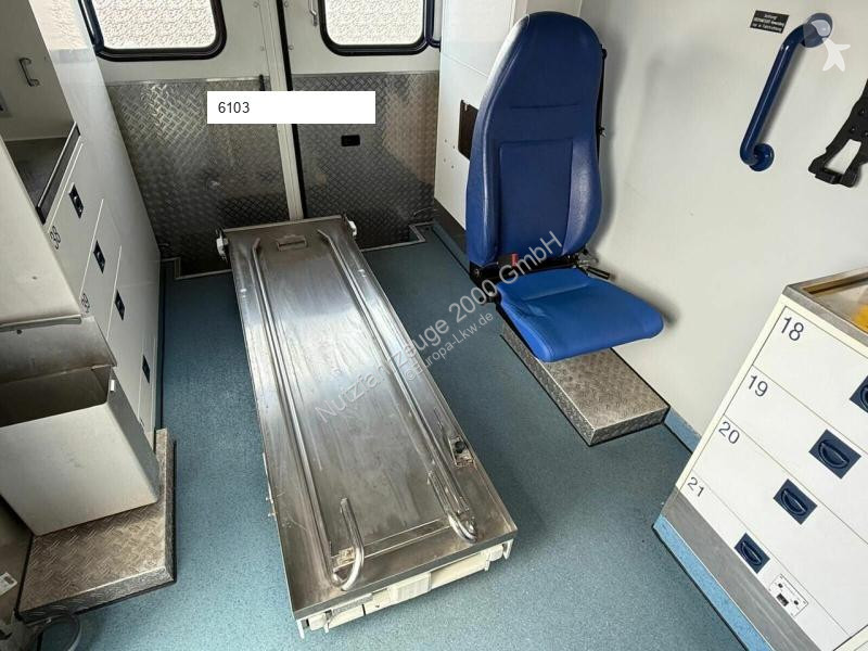 Véhicule utilitaire Mercedes