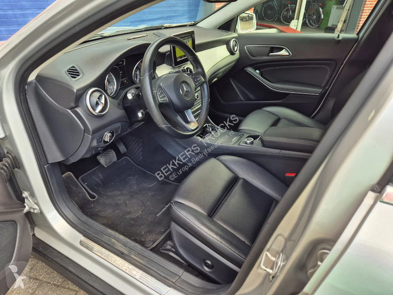Furgoneta Mercedes