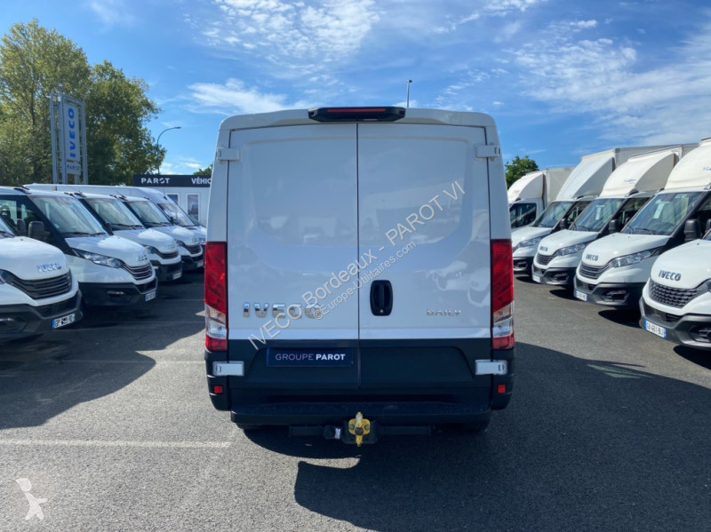 Furgoneta Iveco 35S16 V7