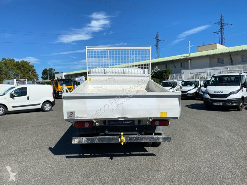 Véhicule utilitaire Iveco 35C16H3.0 empattement...