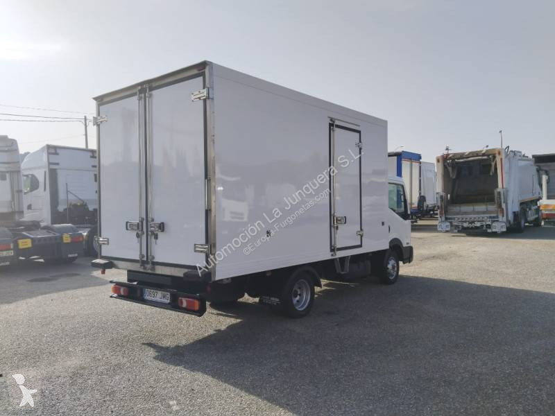 Nissan  Transporter