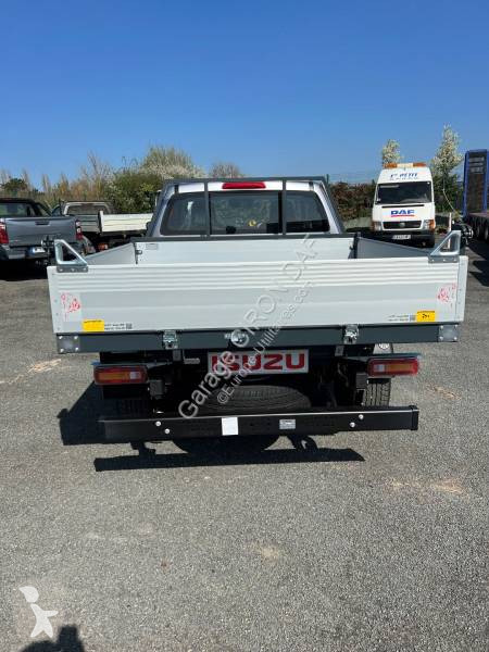 Furgoneta Isuzu
