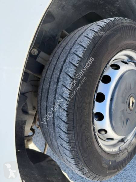 عربة نفعية Renault