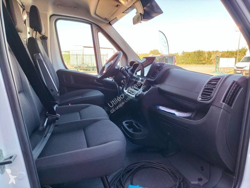 Samochód dostawczy Fiat