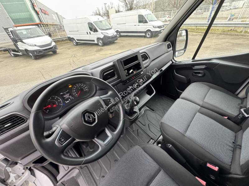 عربة نفعية Renault