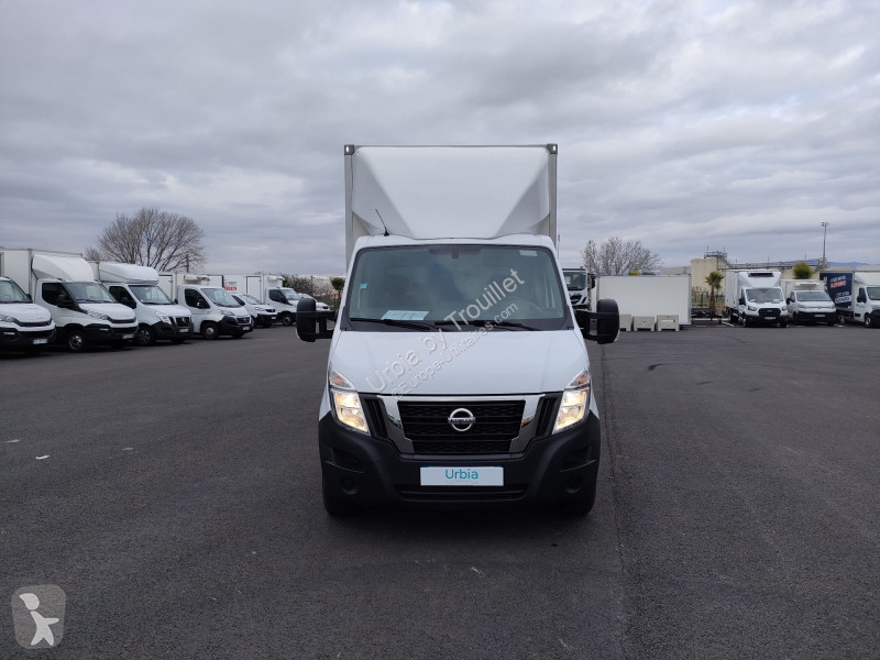 Samochód dostawczy Nissan CHASSIS CABINE