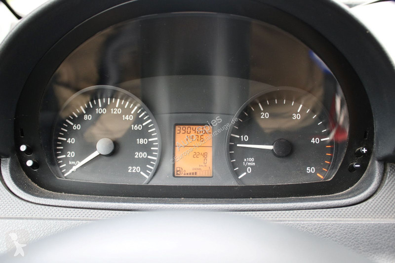 عربة نفعية Mercedes Vito  Mixto Klima lang AHK
