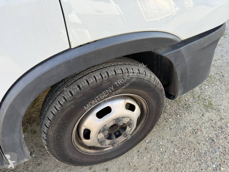 Furgoneta Iveco