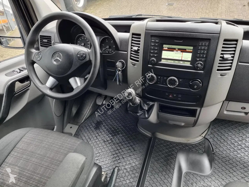 Furgoneta Mercedes 314 CDI L2H2/ AC/ Navi/...